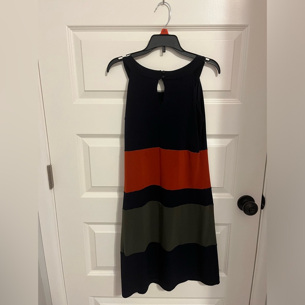 Women’s Casual Dress - Picture 2 of 4